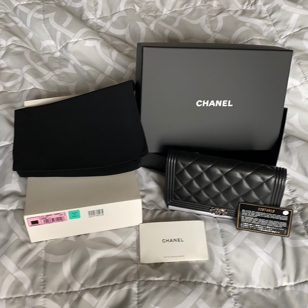 CHANEL Boy Chanel WOC - VERY GOOD CONDITION